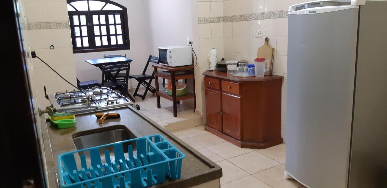 Apartamento 0001.13 - Maranduba - Chale Terreo - 6 Pessoas -2 Quadras Do Mar - Piscina - Wi-fi -ar Condicionado Ubatuba